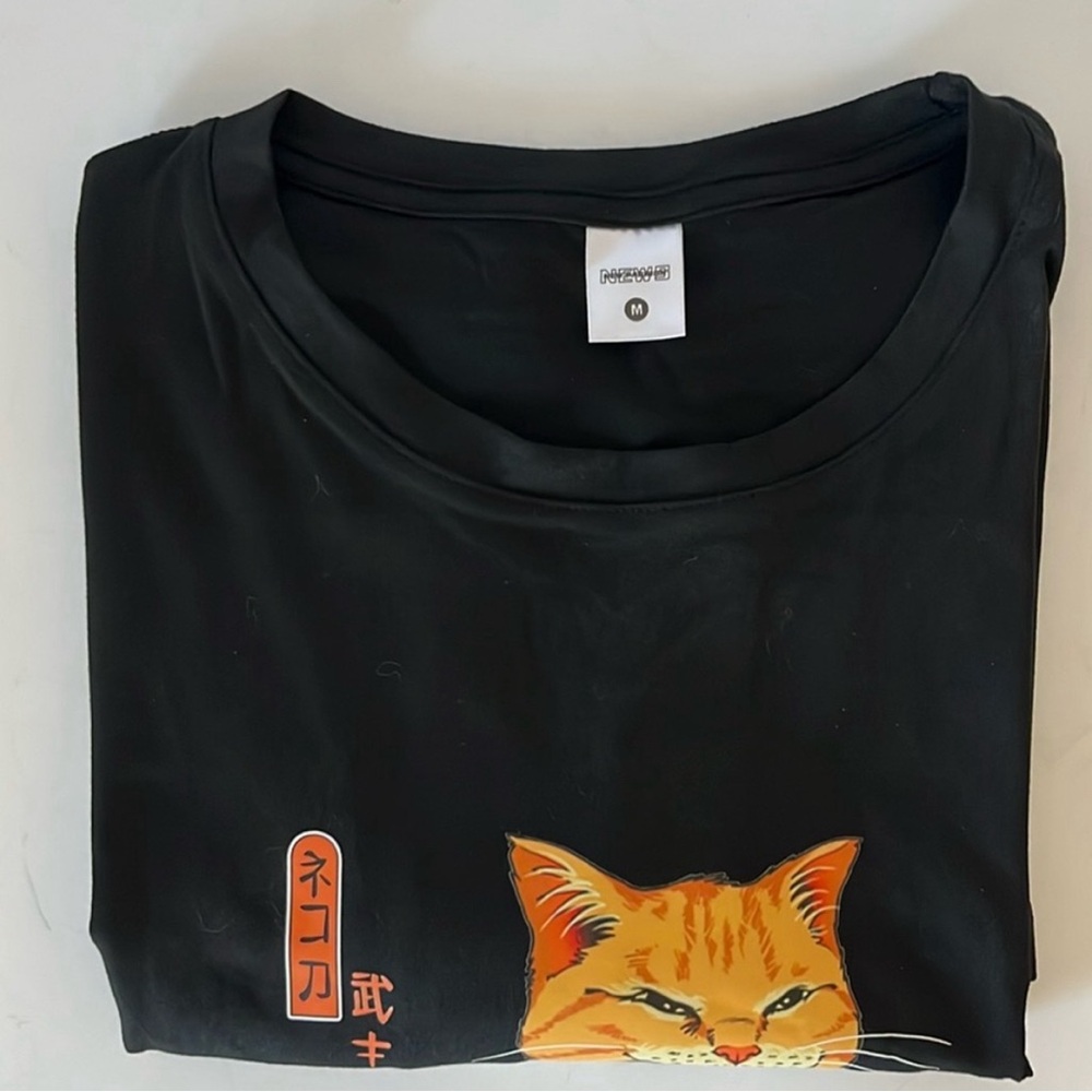 Samurai Tabby Cat Knife Koi Fish Black Graphic Men's Short Sleeve Tee Unisex Med - Picture 4 of 8